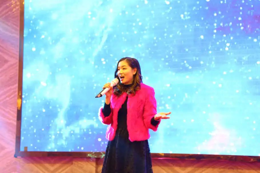 金虎迎新·領(lǐng)跑2022 | 集團(tuán)年度總結(jié)會(huì)暨新年晚會(huì)完美落幕!(圖20) 金虎迎新·領(lǐng)跑2022 | 集團(tuán)年度總結(jié)會(huì)暨新年晚會(huì)完美落幕!(圖20)