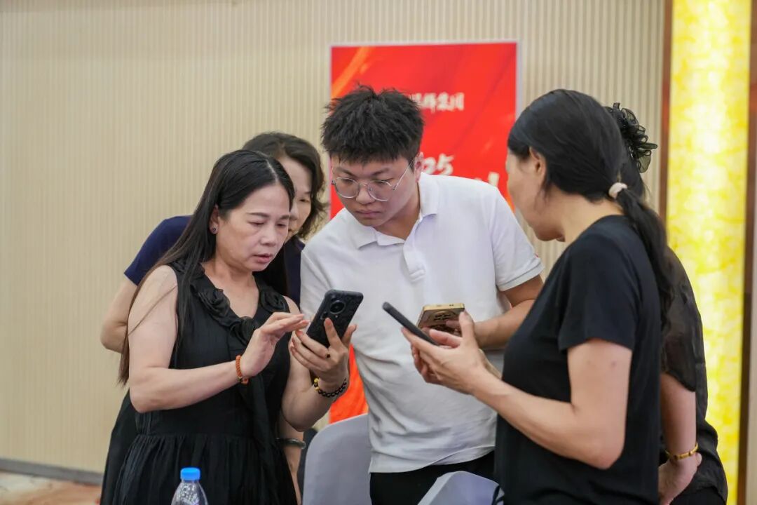 專業賦能，共促成長 | 強輝2025星推官計劃特訓營圓滿收官(圖14)